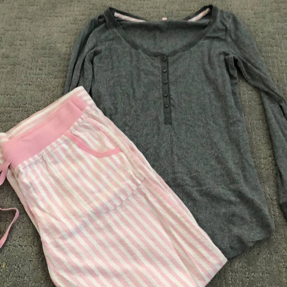 EUC 💕Victoria’s Secret PJ set💕